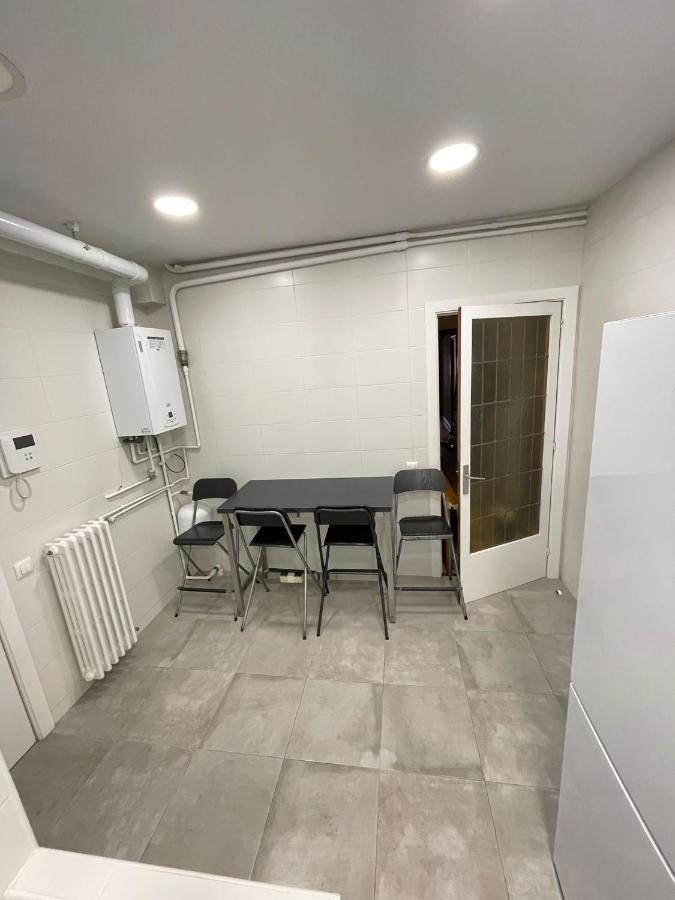 Nuevo Balmes Habitaciones Barcellona Esterno foto
