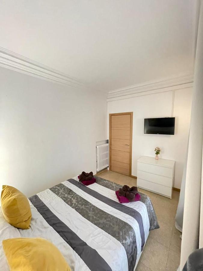 Nuevo Balmes Habitaciones Barcellona Esterno foto