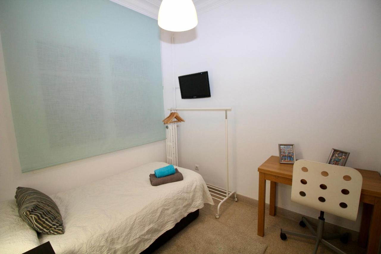 Nuevo Balmes Habitaciones Barcellona Esterno foto